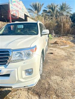 تويوتا لاندكروزر